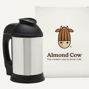 Almond Cow - the Milk Maker